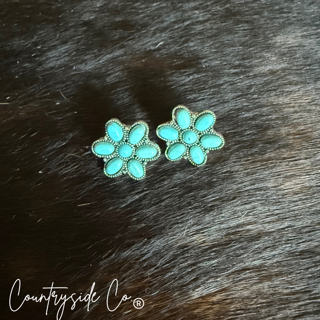 Detailed Trendy Flower Earring
