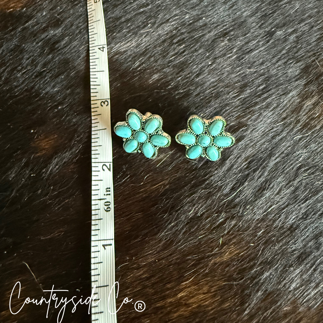 Detailed Trendy Flower Earring